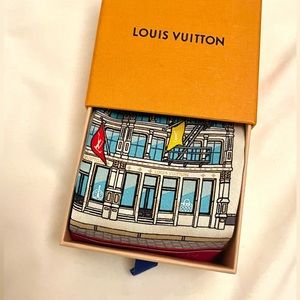 Louis Vuitton Exclusive prelaunch Vivienne bandeau - New York edition